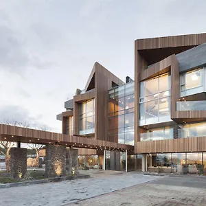 Bayhill-Pool-Villa-Seogwipo-Exterior