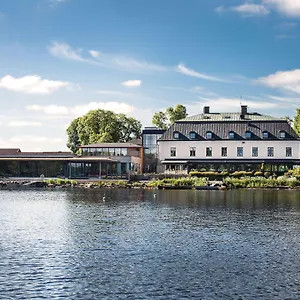 Hooks-Herrgard-Hok-Exterior