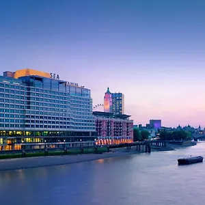 Sea-Containers-London-Hotel-Skyline