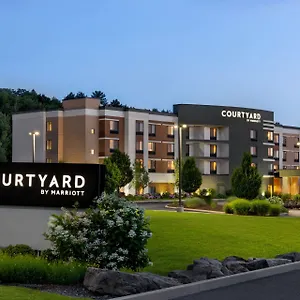 Courtyard-By-Marriott-Wilkes-Barre-Arena-Hotel-Exterior