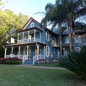 The-Ann-Stevens-House-Bed-Breakfast-Cassadaga-Exterior