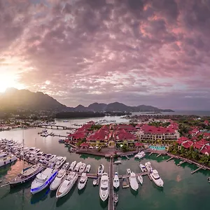 Eden Bleu Hotel Skyline photo