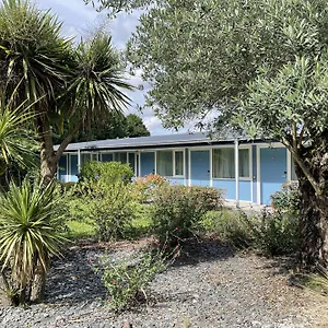 Hotel-Restaurant-Bel-Air-Crevin-Axe-Rennes-Nantes-Exterior