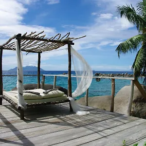 Bliss-Boutique-Hotel-Seychelles-Glacis-Amenities