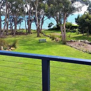 Four Seasons Waterfront Villas Amenities photo