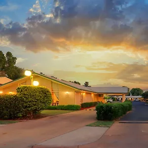 Riverland-Motor-Inn-Saint-George-Skyline