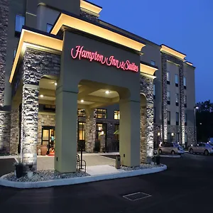 Hampton-Inn-Suites-Stroudsburg-Bartonsville-Poconos-Exterior