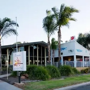 Barmera-Lake-Resort-Motel-Exterior