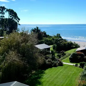 Adrift-In-Golden-Bay-Absolute-Beachfront-Villas-Adults-Only-Collingwood-Skyline