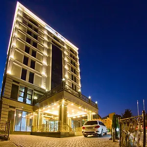 Plaza Hotel Bishkek Exterior photo