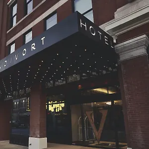 Hotel-Vandivort-Springfield-Exterior