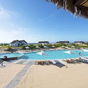 Mequfi Beach Resort Exterior photo