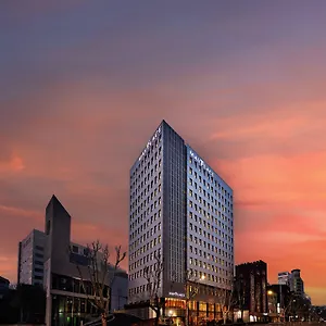 Mayplace-Hotel-Seoul-Exterior