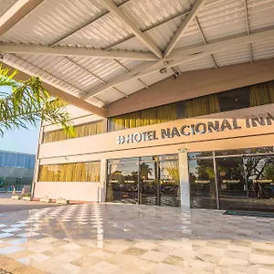 Hotel-Nacional-Inn-Sao-Carlos-Convencoes-Exterior