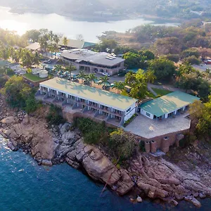 Lake Safari Lodge Exterior photo