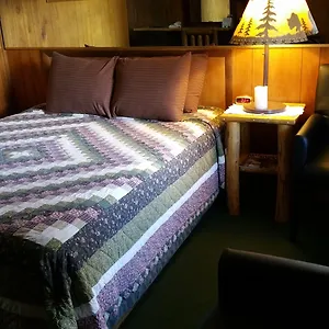 Trails-End-Motel-Dubois-Room