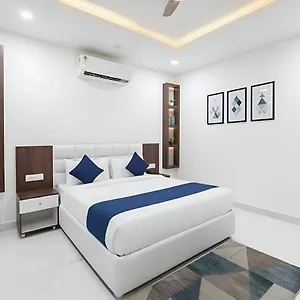 Hotel-Skyland-Warangal-Room