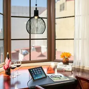 Emerald-Boutique-Hotel-Hanoi-Macro-Details