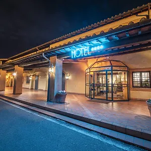 Hotel-Boccaccio-Calcinaia-Exterior