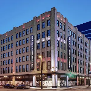 Springhill-Suites-By-Marriott-Milwaukee-Downtown-Exterior