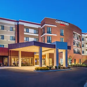 Courtyard-By-Marriott-Shippensburg-Hotel-Exterior