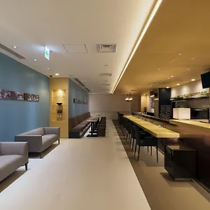 First-Cabin-Shinbashi-Atagoyama-Tokyo-Interior