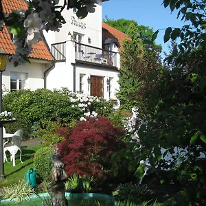 Nya-Pallas-Hotel-Falkenberg-Exterior