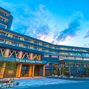 Ooedo-Onsen-Monogatari-Premium-Shirahama-Gyoen-Hotel-Exterior