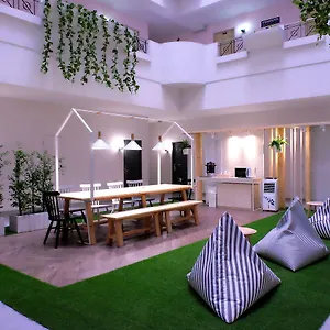 Siam-Mansion-Sha-Hostel-Hat-Yai-Exterior