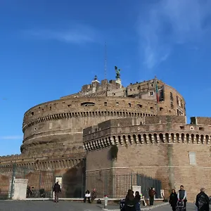 Residenza-Adriana-Hotel-Rome-Exterior