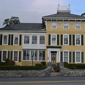 Ej-Bowman-House-Bed-Breakfast-Lititz-Exterior