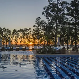 Awa-Resort-Hotel-Encarnacion-Skyline