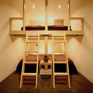 Osaka Guesthouse Nest Hostel Beds photo