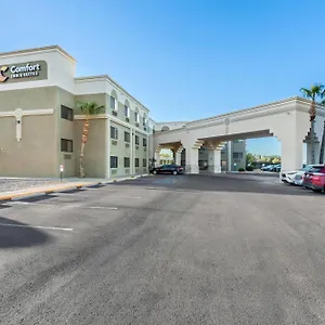 Comfort-Inn-Suites-Surprise-Near-Sun-City-West-Exterior