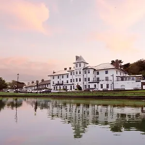 The-Falcon-Hotel-Bude-Exterior