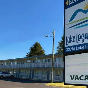 Lake-Logan-Inn-Capital-O-Ohio-Exterior