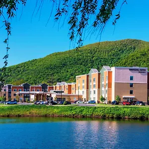 Springhill-Suites-By-Marriott-Fishkill-Exterior