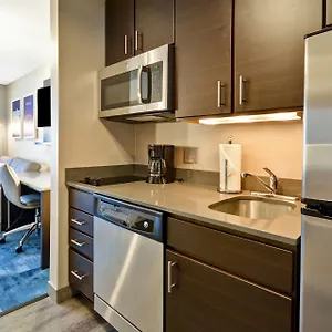 Towneplace-Suites-By-Marriott-Dover-Rockaway-Kitchen
