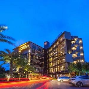 Loft-Mania-Boutique-Hotel-Chumphon-Exterior