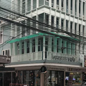 Narawad-Boutique-Hotel-Bangkok-Exterior
