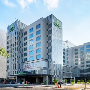 Holiday-Inn-Doha-The-Business-Park-By-Ihg-Exterior