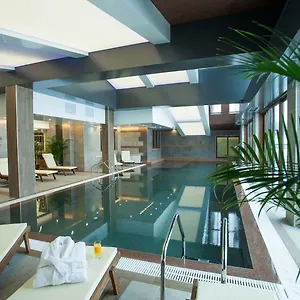 Amira-Boutique-Hotel-Bansko-Exterior