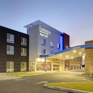 Fairfield-Inn-Suites-By-Marriott-Bakersfield-North-Airport-Exterior