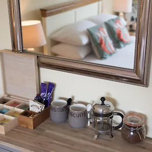 The Lodge At Broadway Exterior photo