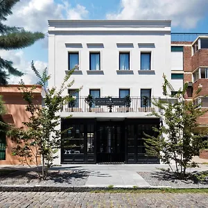 Hotel-Alto-San-Isidro-Exterior