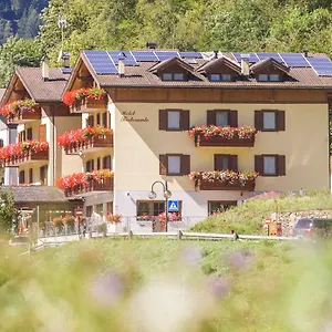 Hotel-Pezzotti-Pellizzano-Exterior