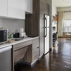 Towneplace-Suites-By-Marriott-Dallas-Downtown-Kitchen