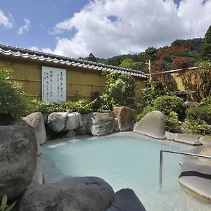 Kirishima-Hotel-Exterior