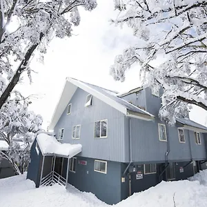 Terama-Ski-Lodge-Mount-Buller-Exterior
