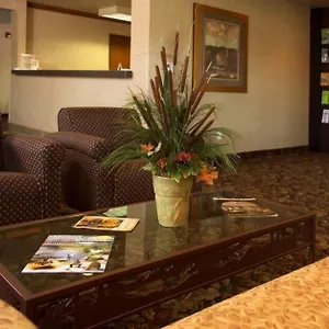 Crivitz-Lodge-Interior